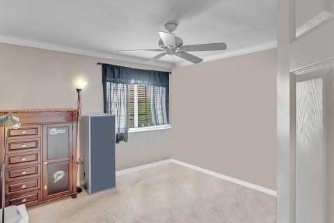 Casa en venta en Miramar, Florida, 4 dormitorios, 261.8 m2 № 1028885 - foto 6