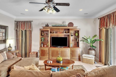 Villa ou maison à vendre à Miramar, Floride: 4 chambres, 261.8 m2 № 1028885 - photo 15