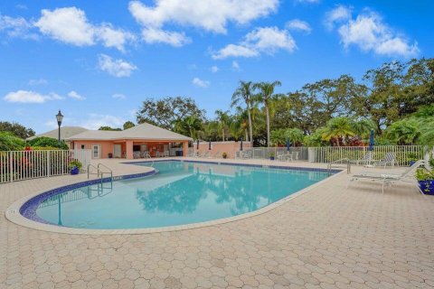 Villa ou maison à vendre à Palm Beach Gardens, Floride: 2 chambres, 141.68 m2 № 1224898 - photo 2