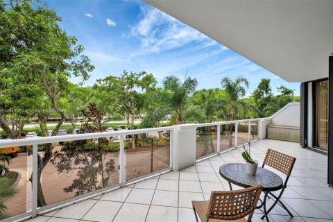 Condo in Aventura, Florida, 2 bedrooms  № 1331282 - photo 19