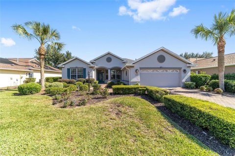 Villa ou maison à vendre à Ocala, Floride: 3 chambres, 158.03 m2 № 1417614 - photo 1