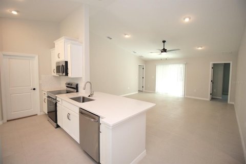 Casa en alquiler en Palm Coast, Florida, 4 dormitorios, 165.46 m2 № 1341068 - foto 8