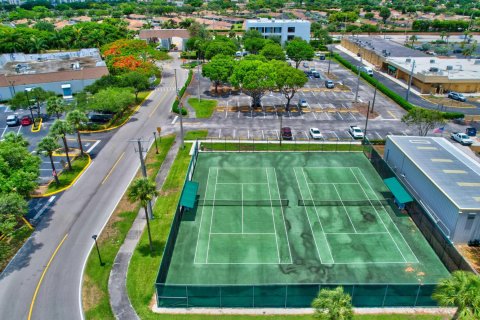 Condo in Delray Beach, Florida, 2 bedrooms  № 1065640 - photo 8