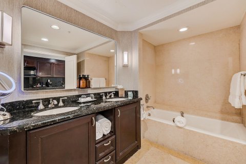 Condo in Fort Lauderdale, Florida, 1 bedroom  № 1074902 - photo 18