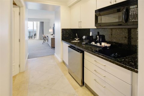 Condo in Fort Lauderdale, Florida, 1 bedroom  № 1074902 - photo 19