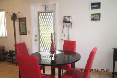 Condo in Delray Beach, Florida, 2 bedrooms  № 1074946 - photo 10