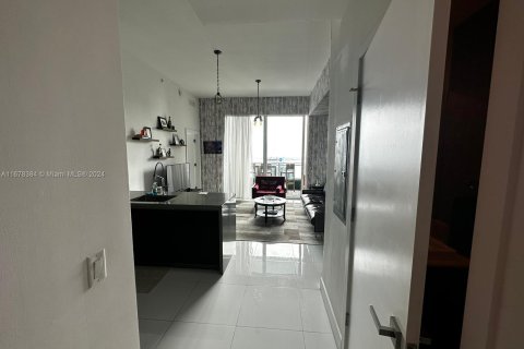 Condominio en venta en Miami, Florida, 1 dormitorio, 77.11 m2 № 1404737 - foto 15