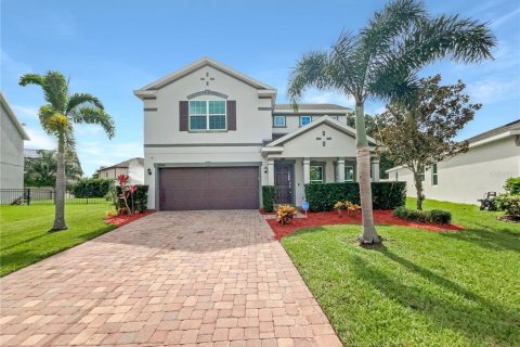 House in Winter Garden, Florida 4 bedrooms, 227.52 sq.m. № 1397299 - photo 1