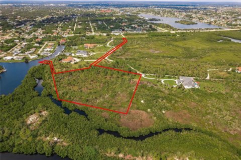 Terreno en venta en Port Charlotte, Florida № 1376241 - foto 8