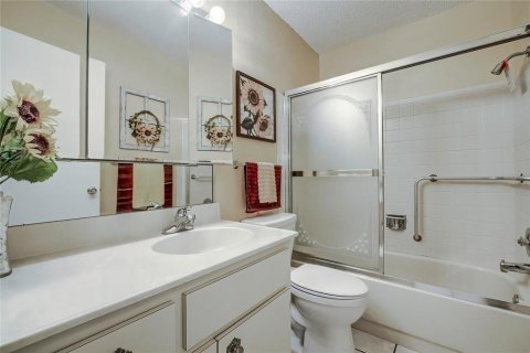 Condo in Hudson, Florida, 2 bedrooms  № 1352453 - photo 27