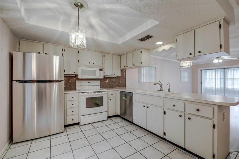 Copropriété à vendre à Hudson, Floride: 2 chambres, 95.6 m2 № 1352453 - photo 15