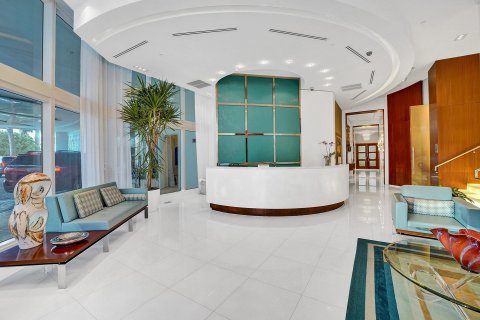 Condo in Fort Lauderdale, Florida, 2 bedrooms  № 1050973 - photo 6