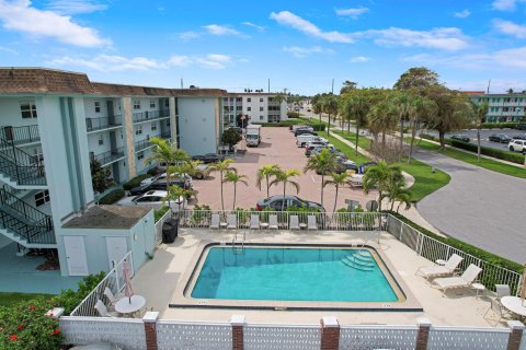 Condominio en venta en North Palm Beach, Florida, 1 dormitorio, 78.97 m2 № 1057013 - foto 13