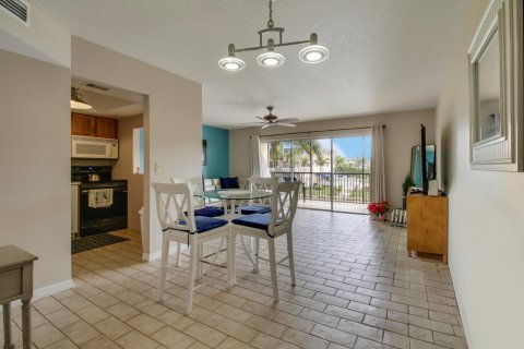Condominio en venta en North Palm Beach, Florida, 1 dormitorio, 78.97 m2 № 1057013 - foto 21