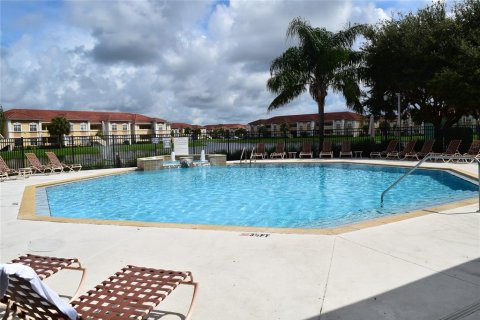 Condominio en alquiler en Sarasota, Florida, 1 dormitorio, 76.37 m2 № 1067013 - foto 22