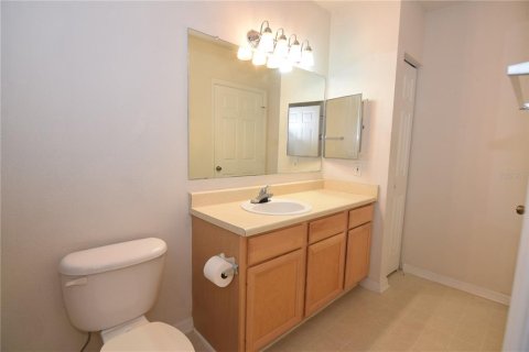 Condominio en alquiler en Sarasota, Florida, 1 dormitorio, 76.37 m2 № 1067013 - foto 11