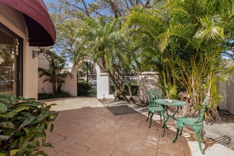 Casa en venta en Deerfield Beach, Florida, 2 dormitorios, 183.02 m2 № 1038373 - foto 16