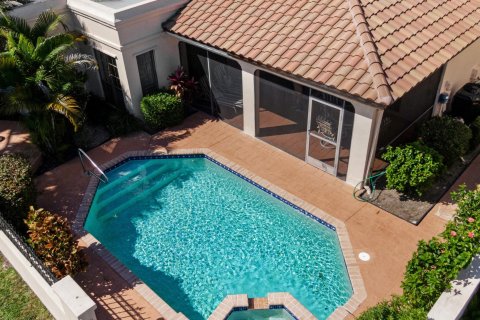 Casa en venta en Deerfield Beach, Florida, 2 dormitorios, 183.02 m2 № 1038373 - foto 1