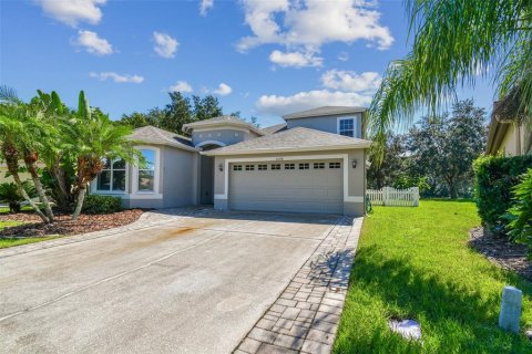 Villa ou maison à vendre à Wesley Chapel, Floride: 3 chambres, 241.17 m2 № 1388376 - photo 4