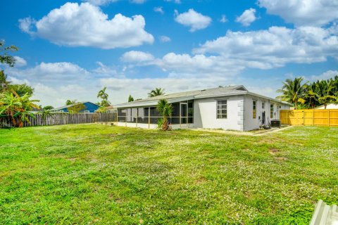 Villa ou maison à vendre à West Palm Beach, Floride: 3 chambres, 146.6 m2 № 1079469 - photo 5