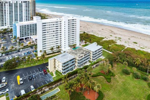 Copropriété à vendre à Riviera Beach, Floride: 2 chambres, 80.64 m2 № 1018012 - photo 8