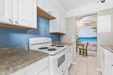 Condominio en venta en Riviera Beach, Florida, 2 dormitorios, 80.64 m2 № 1018012 - foto 26