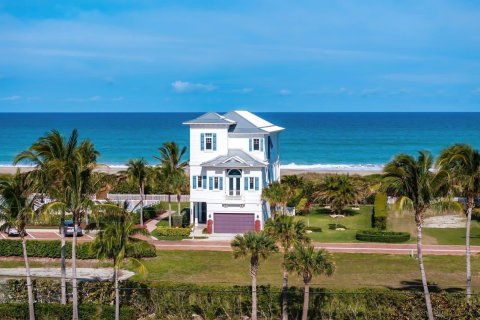 House in Hutchinson Island South, Florida 5 bedrooms, 433.85 sq.m. № 1055096 - photo 15