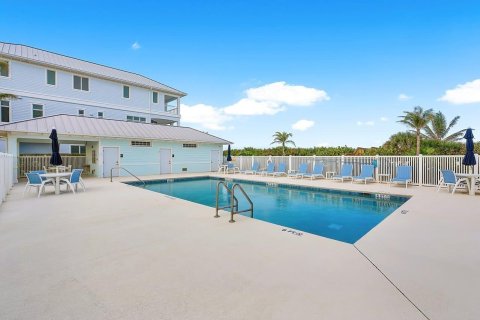 House in Hutchinson Island South, Florida 5 bedrooms, 433.85 sq.m. № 1055096 - photo 20