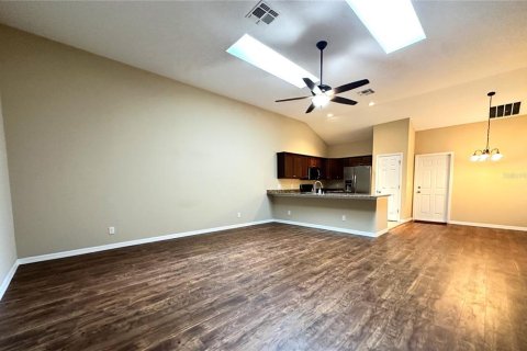 Adosado en venta en DeLand, Florida, 3 dormitorios, 131.92 m2 № 1400492 - foto 9