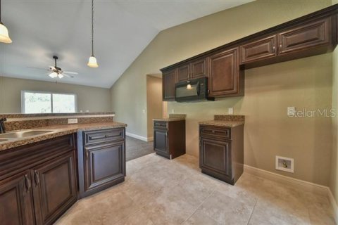 Casa en venta en Ocala, Florida, 3 dormitorios, 179.86 m2 № 1400529 - foto 6