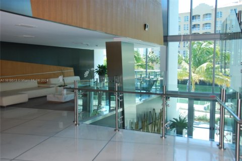 Condominio en venta en Aventura, Florida, 2 dormitorios, 154.5 m2 № 1241921 - foto 5