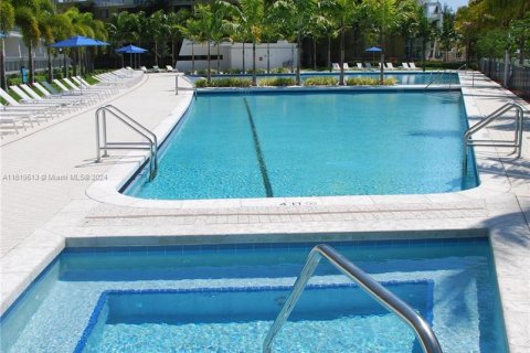 Condominio en venta en Aventura, Florida, 2 dormitorios, 154.5 m2 № 1241921 - foto 3