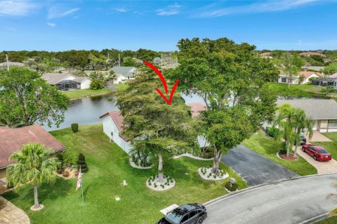 Villa ou maison à vendre à Tamarac, Floride: 2 chambres, 176.79 m2 № 1045444 - photo 17