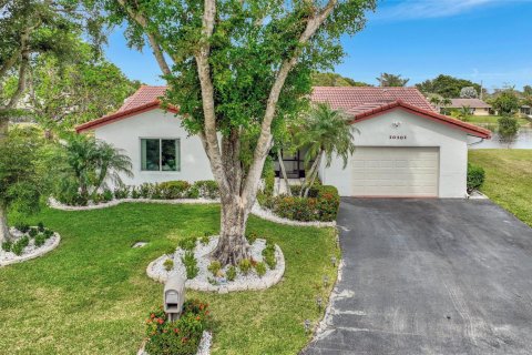 House in Tamarac, Florida 2 bedrooms, 176.79 sq.m. № 1045444 - photo 20