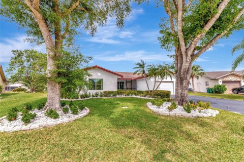 Casa en venta en Tamarac, Florida, 2 dormitorios, 176.79 m2 № 1045444 - foto 22