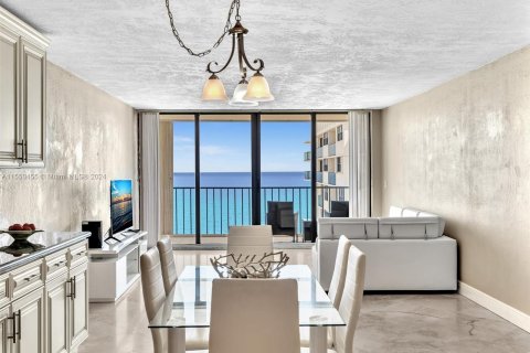 Condominio en venta en Hollywood, Florida, 1 dormitorio, 92.9 m2 № 1065143 - foto 8