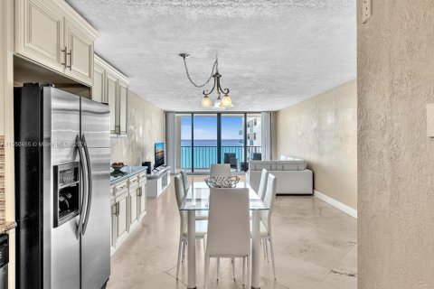 Copropriété à vendre à Hollywood, Floride: 1 chambre, 92.9 m2 № 1065143 - photo 7