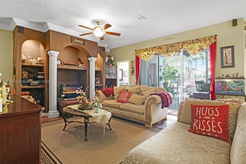 Villa ou maison à vendre à Miramar, Floride: 4 chambres, 323.21 m2 № 1047433 - photo 16