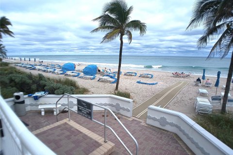 Condo in Fort Lauderdale, Florida, 1 bedroom  № 1022401 - photo 23