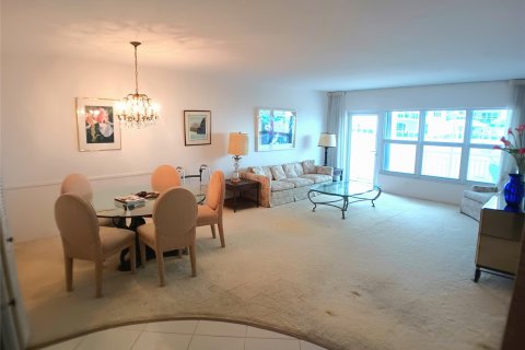 Condo in Fort Lauderdale, Florida, 1 bedroom  № 1022401 - photo 11