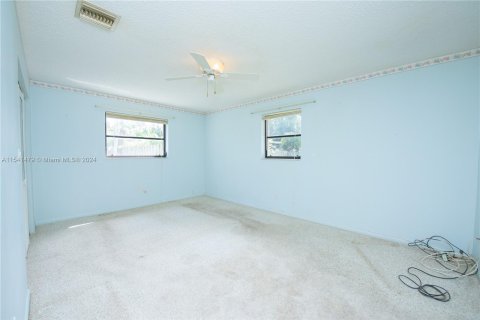 House in Miami, Florida 3 bedrooms, 134.89 sq.m. № 1075123 - photo 12