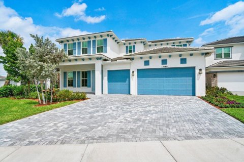 House in Palm Beach Gardens, Florida 5 bedrooms, 333.98 sq.m. № 1054989 - photo 1