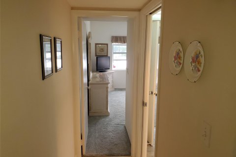 Condo in Lauderdale-by-the-Sea, Florida, 2 bedrooms  № 1029541 - photo 26