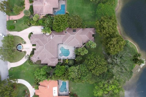 Casa en venta en Parkland, Florida, 5 dormitorios, 776.11 m2 № 1049682 - foto 20