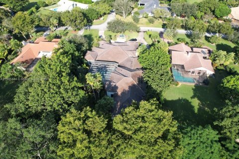 Villa ou maison à vendre à Parkland, Floride: 5 chambres, 776.11 m2 № 1049682 - photo 3