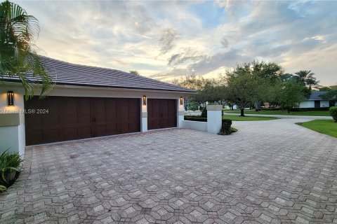 Villa ou maison à vendre à Parkland, Floride: 5 chambres, 776.11 m2 № 1049682 - photo 6