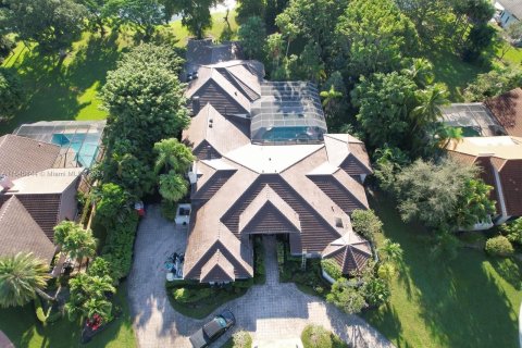 Villa ou maison à vendre à Parkland, Floride: 5 chambres, 776.11 m2 № 1049682 - photo 4