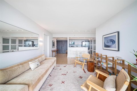 Copropriété à vendre à Miami Beach, Floride: 2 chambres, 94.76 m2 № 1291354 - photo 5