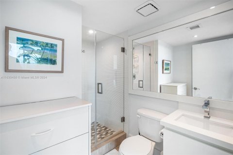 Copropriété à vendre à Miami Beach, Floride: 2 chambres, 94.76 m2 № 1291354 - photo 17