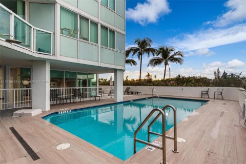 Copropriété à vendre à Miami Beach, Floride: 2 chambres, 94.76 m2 № 1291354 - photo 19